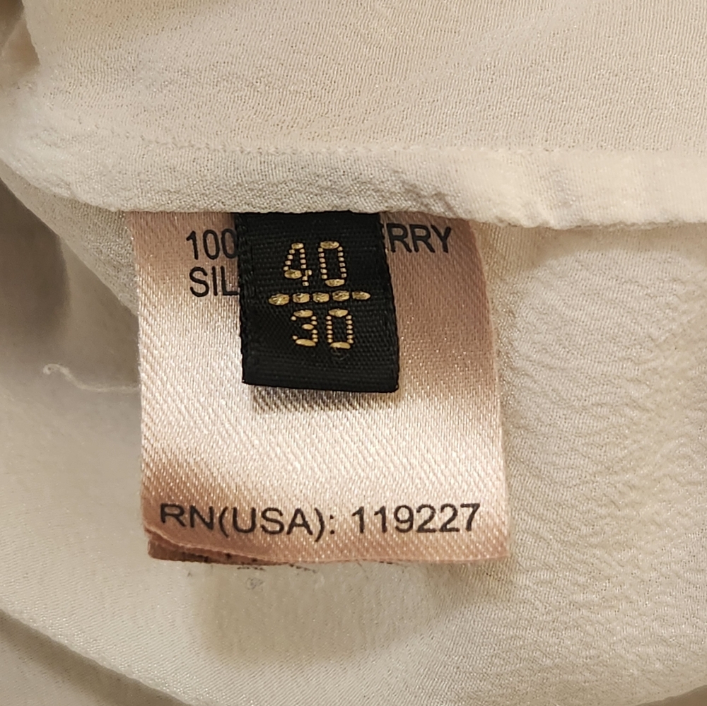 MASSIMO DUTTI Women's Blouse Small Cream 100% Mulberry Silk Quiet Luxury Top - Picture 7 of 13